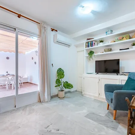 Malagasuite Terrace&parking Apartment *